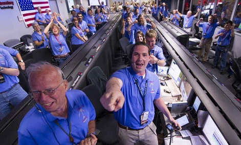 NASA/JPL ground controllers react to learning the Curiosity rover had landed safely on Mars. NASA/JPL ground controllers react to learning the Curiosity rover had landed safely on Mars.