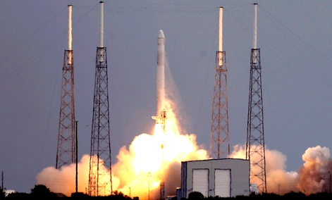 The Falcon 9 SpaceX rocket lifts off from launch complex 40 at the Cape Canaveral Air Force Station in Cape Canaveral, Fla., Friday, March 1, 2013.