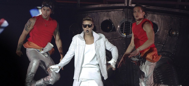 The Canadian pop star's concerts involve pyrotechnics and backupdancers. The Canadian pop star's concerts involve pyrotechnics and backupdancers.