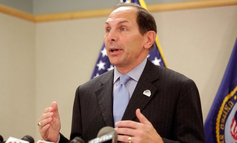 Secretary of Veterans Affairs Robert McDonald Secretary of Veterans Affairs Robert McDonald