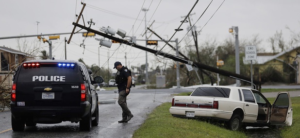 Hurricane Harvey Leaves 190,000 Without Phone, Internet or TV Service