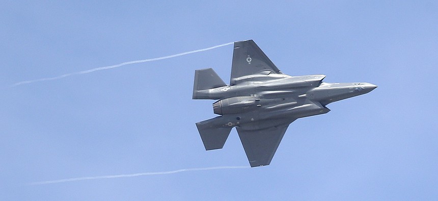 Artificial Intelligence will be used to guide F-35 pilots.