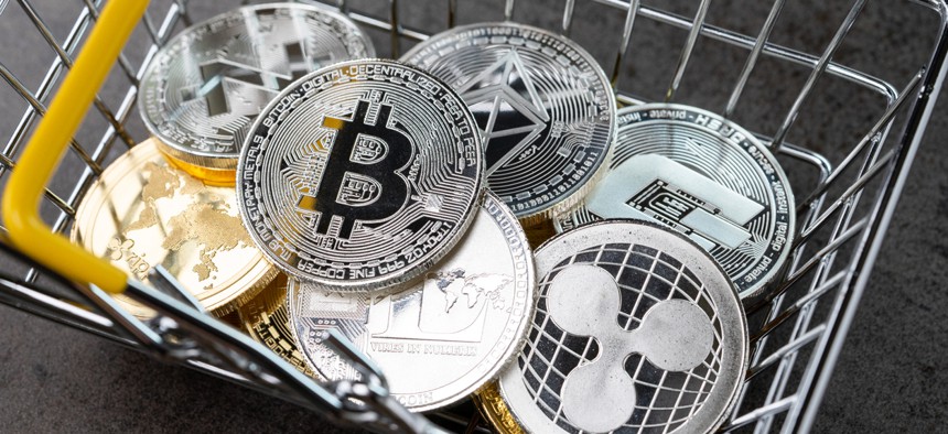 milyen könnyű pénzt keresni a bitcoin bányászattal legjobb kriptovaluta fillér befektetéshez