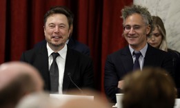 X/Tesla CEO Elon Musk (L) and Palantir CEO Alex Karp attend the Senate's AI Insight Forum on September 13, 2023 