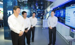 Chinese President Xi Jinping [front] visits Beijing·Guiyang Big Data Application and Exhibition Center in Guiyang, southwest China's Guizhou Province, June 17, 2015. 