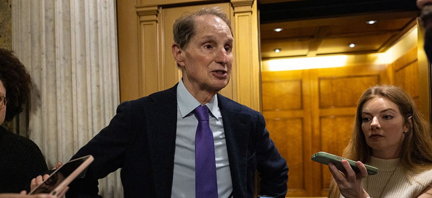 Dem lawmakers renew calls for release of delayed telecom security report