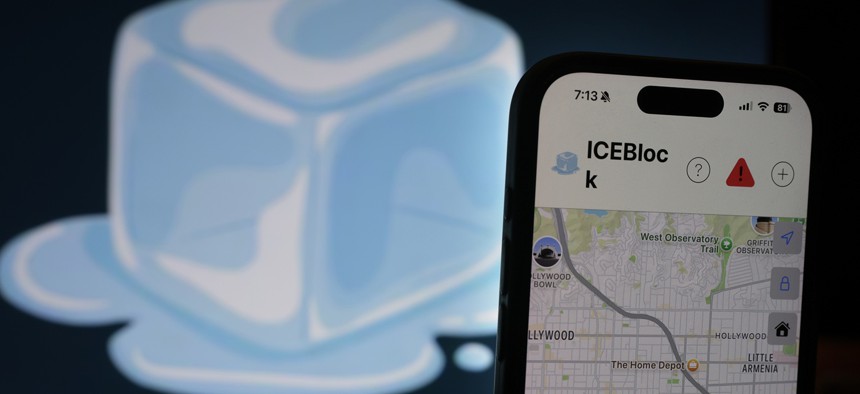 House Homeland leaders seek briefings from Apple, Google on ICE-tracking apps