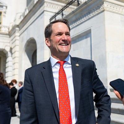 House Democrat Urges Spy Agencies Get Early AI Access