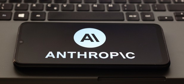 Anthropic продлила доступ к Claude для госорганов США по $1 за пользователя до 31 октября